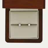 Broquel con Brillante .25 puntos Oro 14K